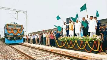 To increase car loading in railways  union minister vaishnaw inaugurates largest automobile in plant railway siding in manesar
