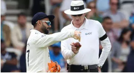 Icc punishes rishabh pant for 'showing dissent' at umpire during india vs england leeds test   here's what happened