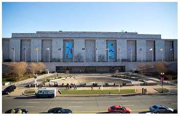 U s  museum removes trump impeachment references  report