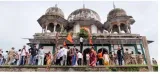 160 booked in u p ’s fatehpur as right wing outfits vandalise tomb  attempt to offer prayers