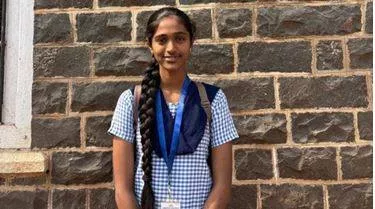 Pcmc school student gets 100% global scholarship  only one from maharashtra