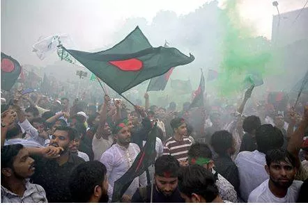 Decades after 1971 conflict  pak  woos bangladesh as india watches closely