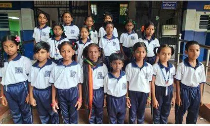 T n  school introduces uniforms with qr code to enhance students’ safety