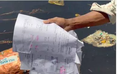 Petitions received under t n ’s ‘ungaludan stalin’ programme found floating in vaigai river