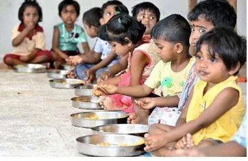 Nitish kumar hikes honorarium for 1 2 lakh anganwadi workers  helpers