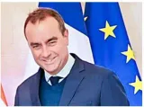 Macron appoints s