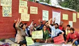 Students of panjab university continue agitation on campus demanding senate election