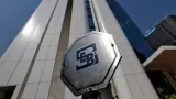 Sebi clears rs 10 000 cr ipo of icici prudential amc