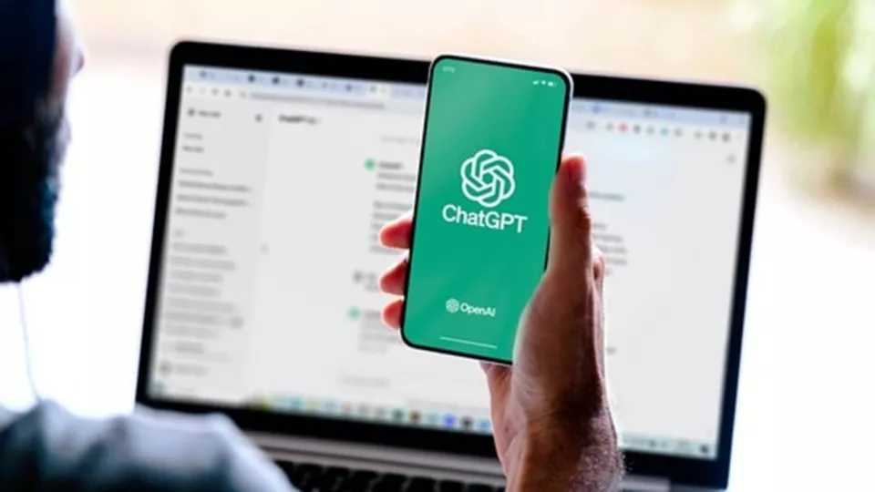 How to use chatgpt as your iphone s action button assistant