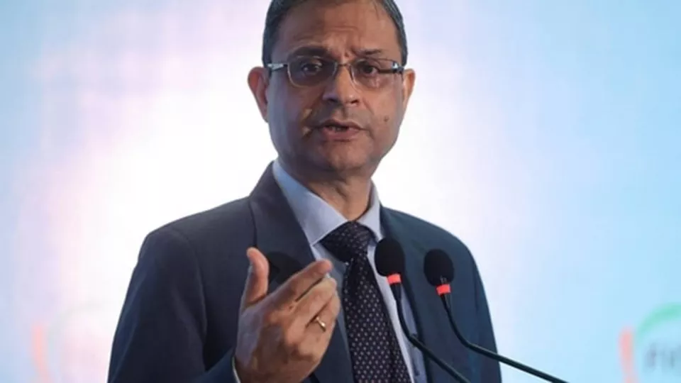 Rbi monetary policy rupee slump complicates path to an rbi repo rate cut
