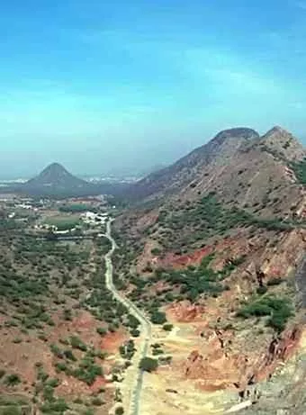 States told to abide by SC order halting Aravalli mine leases