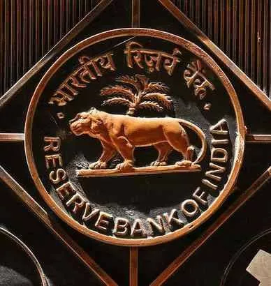 Delhi HC seeks RBI’s stand on PIL plea over data protection