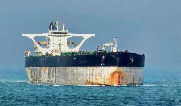 U.S. seizes Russia-linkedoil tanker in North Atlantic
