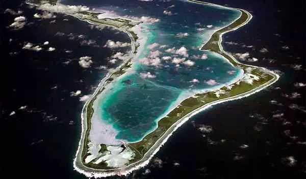 Trump slams U.K.’s move to hand over Chagos Islands