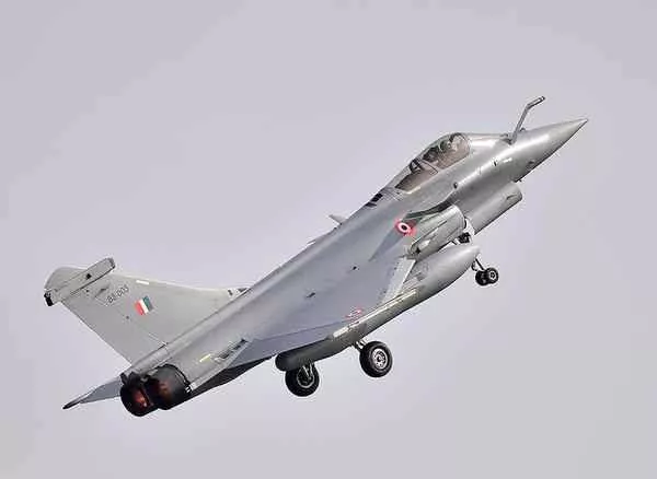 DAC to weigh acquisition of Rafale ahead of Macron visit