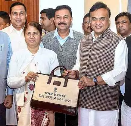 Poll-bound Assam approves 3% quota for ‘tea tribes’ in jobs
