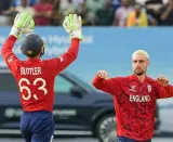 Salt and Jacks star in England’s comprehensive win over Lanka