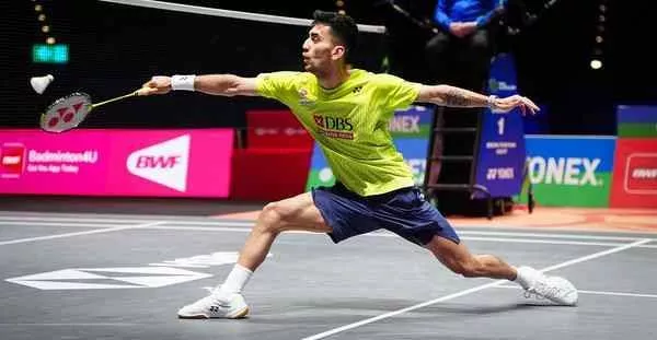 Lakshya proves too good for Li, reaches semifinals