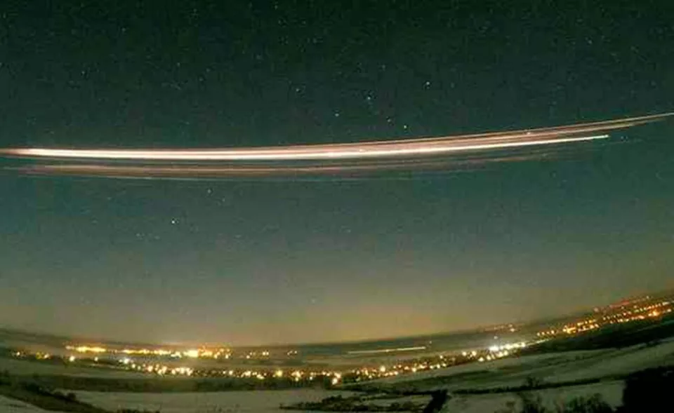 Falcon 9 reentry pollutes upper atmosphere