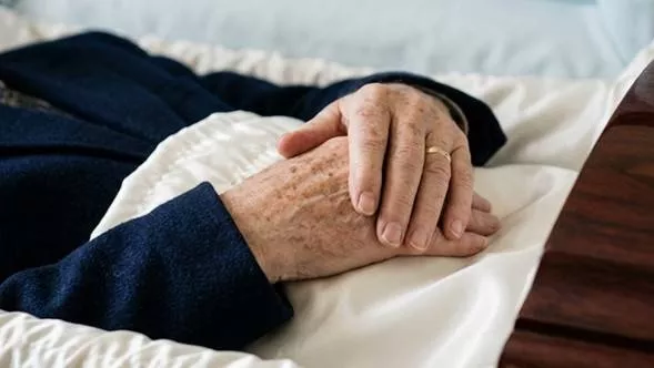 Inside the viral ‘coffin-lying’ trend: Why 30 minutes of silence in a casket is being used as a mental health ‘reset’