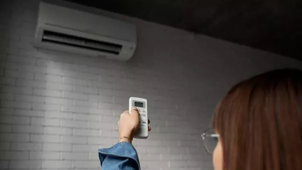 5 health warning signs your AC needs servicing