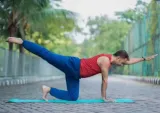 6 simple moves to keep your lower back pain away