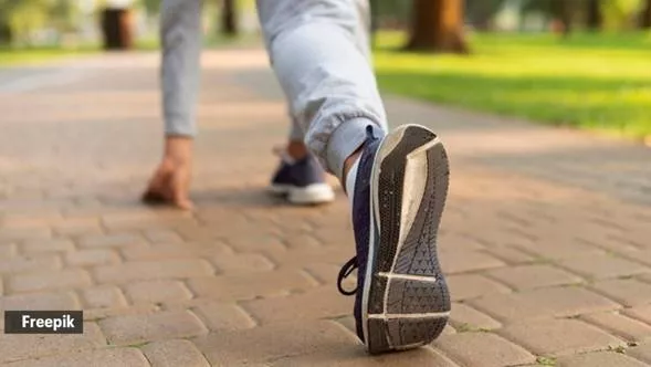 8,500 daily steps — not 10,000 — may be the sweet spot to prevent weight regain after dieting