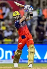 Kohli’s masterful knock powers Royal Challengers to the top
