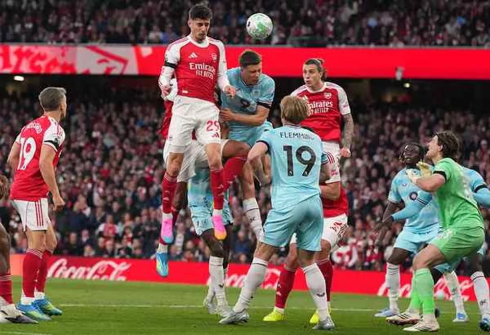 Arsenal on the verge of Premier League glory