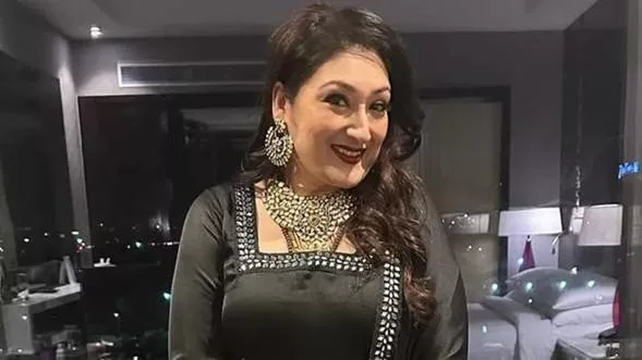 Diabetic Sunita Ahuja travels with makhana and khakra: ‘Need to eat every two hours’