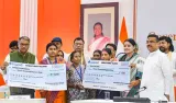 28 lakh women to get monthlydole as Bengal govt. rolls outAnnapurna Bhandar scheme
