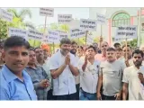Pilibhit farmers protest over pending sugarcane payments and closed mill