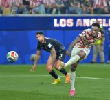 USA off to a dream start witha thrashing of Paraguay