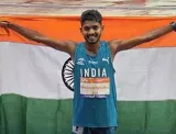 Shivaji bags silver; Priya, Shravani win bronze
