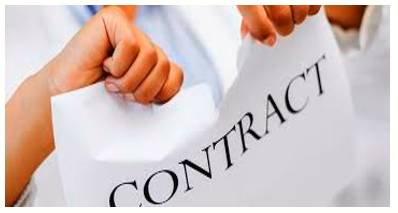 Renege  - Meaning: go back on a promise, undertaking, or contract.